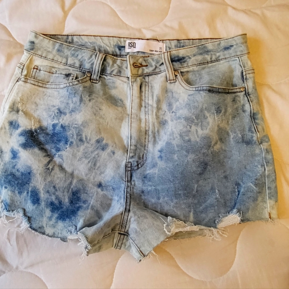 Never wear
